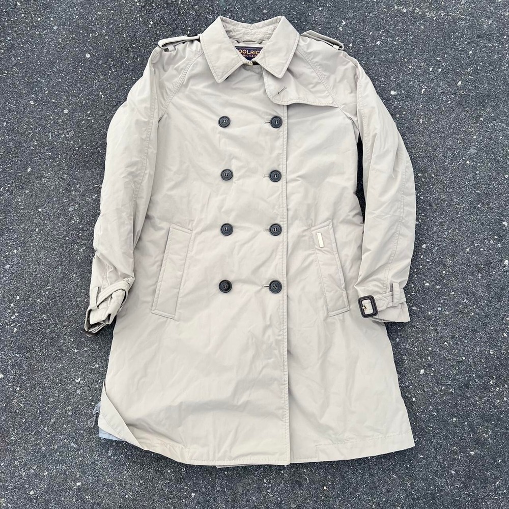 1990s Woman's Woolrich Trench coat jacket size S